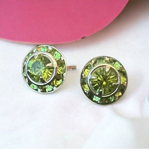 Beautiful Green Faceted Crystal Stud Earrings Hypoallergenic Made in the USA‎ - Picture 1 of 2